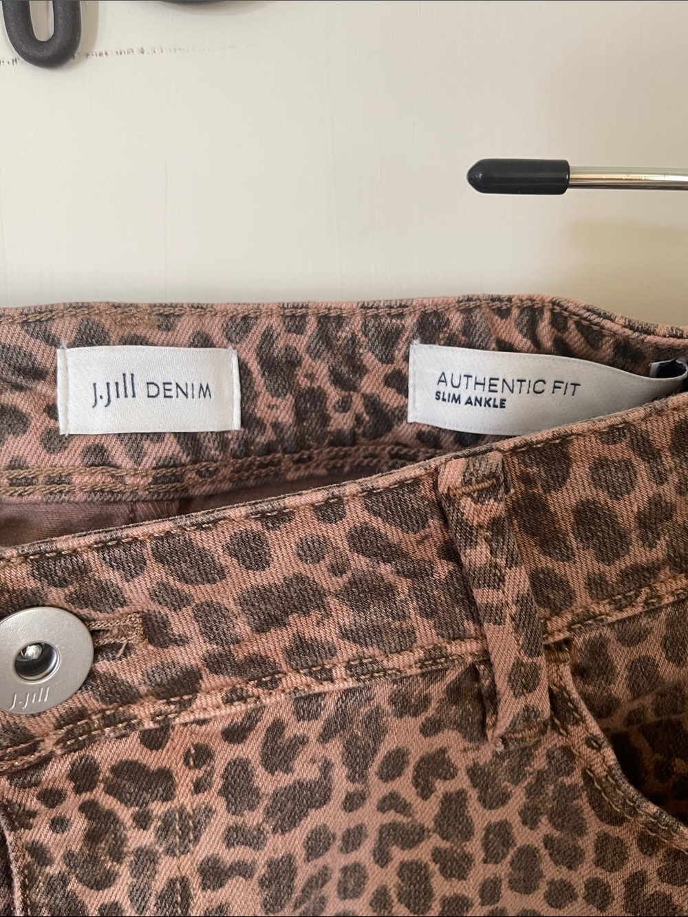 J. Jill Leopard-Print Skinny Jeans in Brown and Black - Picture 3 of 7